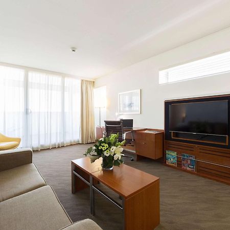 Novotel Canberra Camberra Exterior foto
