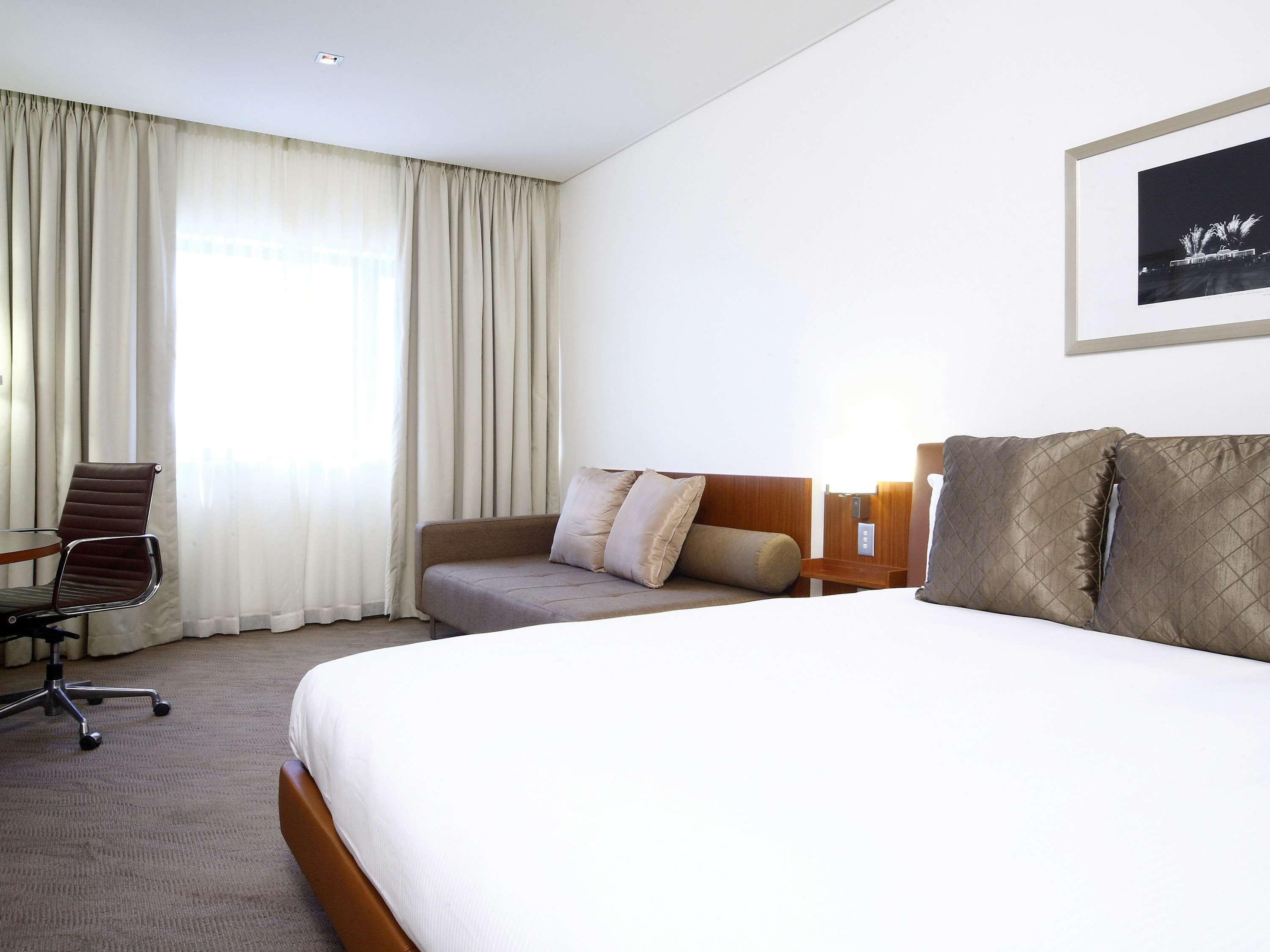 Novotel Canberra Camberra Exterior foto